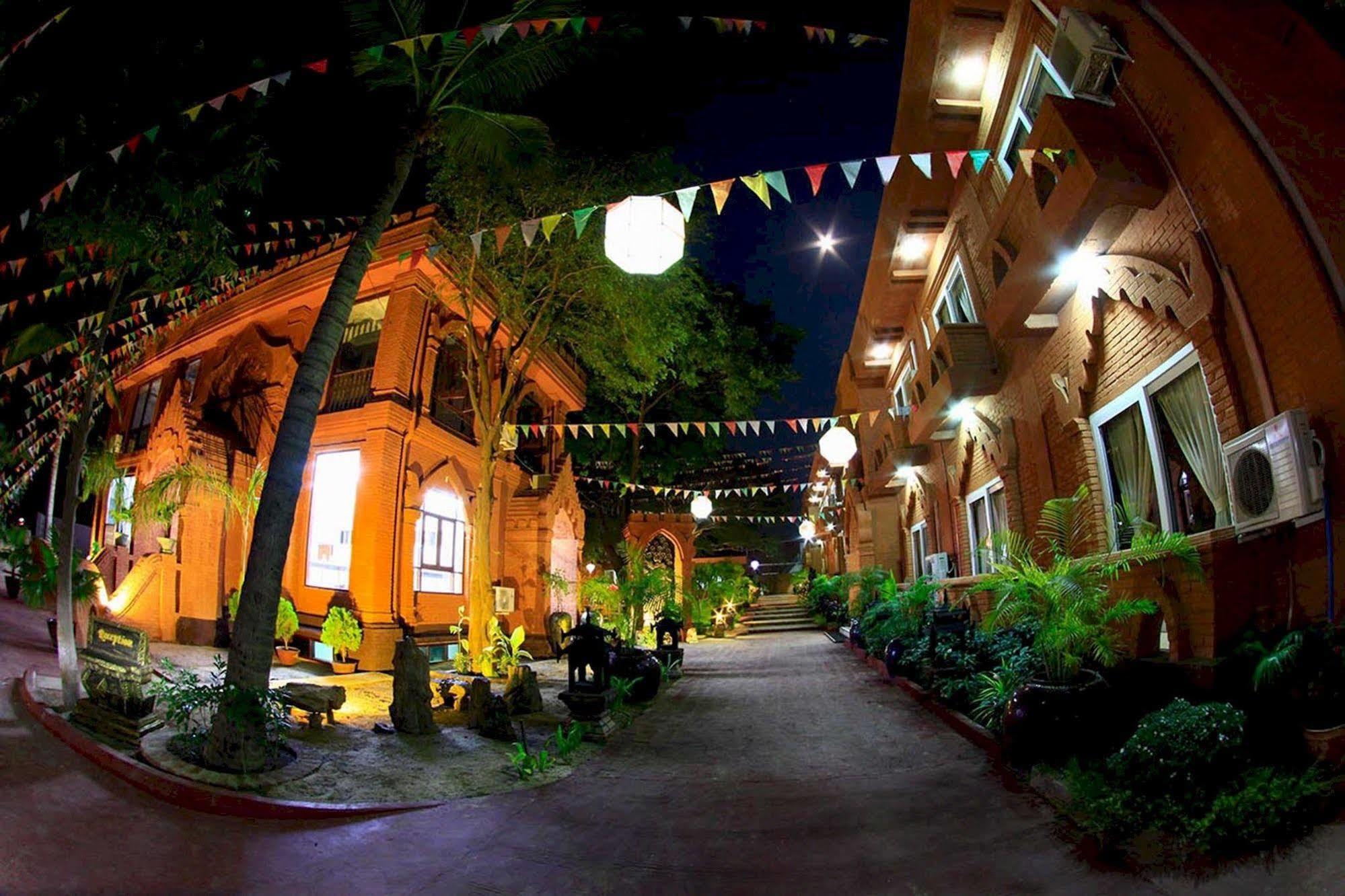 Hotel Sincere Smile Bagan New Bagan Dış mekan fotoğraf