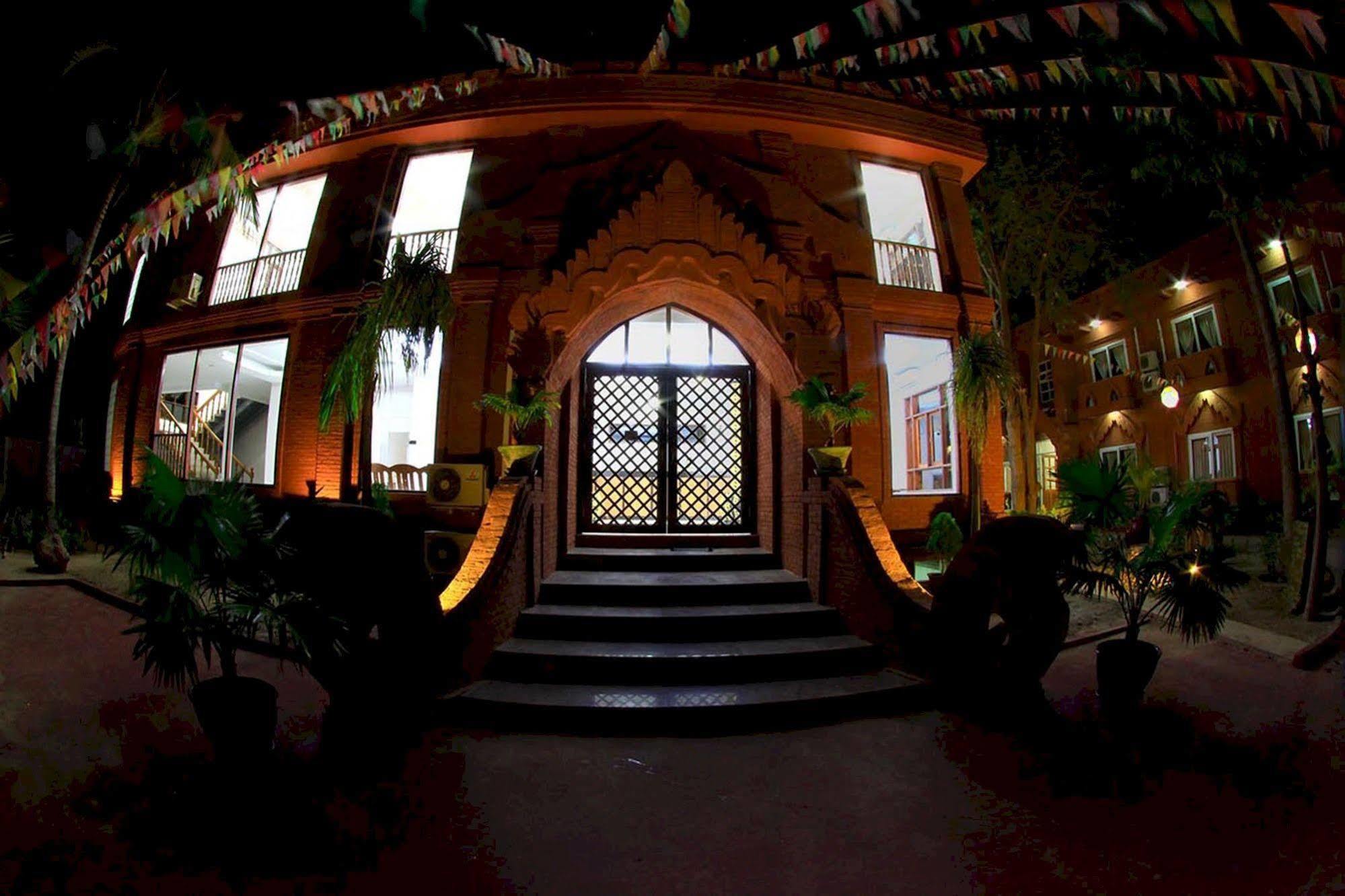 Hotel Sincere Smile Bagan New Bagan Dış mekan fotoğraf